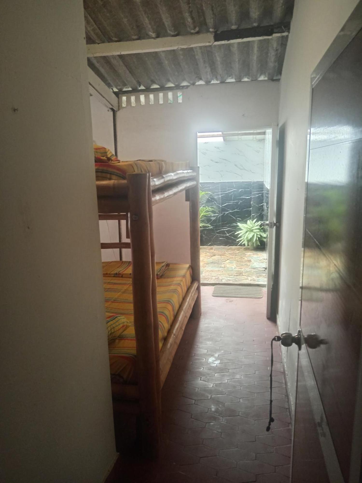 Los Cocos Hostal Bazan Екстериор снимка